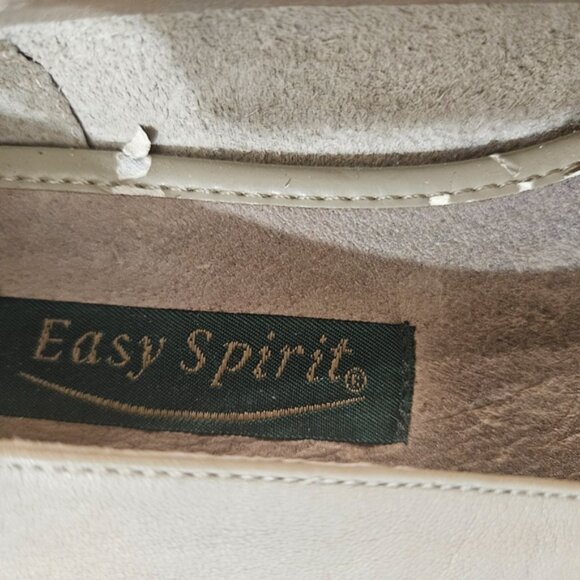Easy Spirit | Grey Wedge Slip-On | Size 8 - Picture 11 of 13